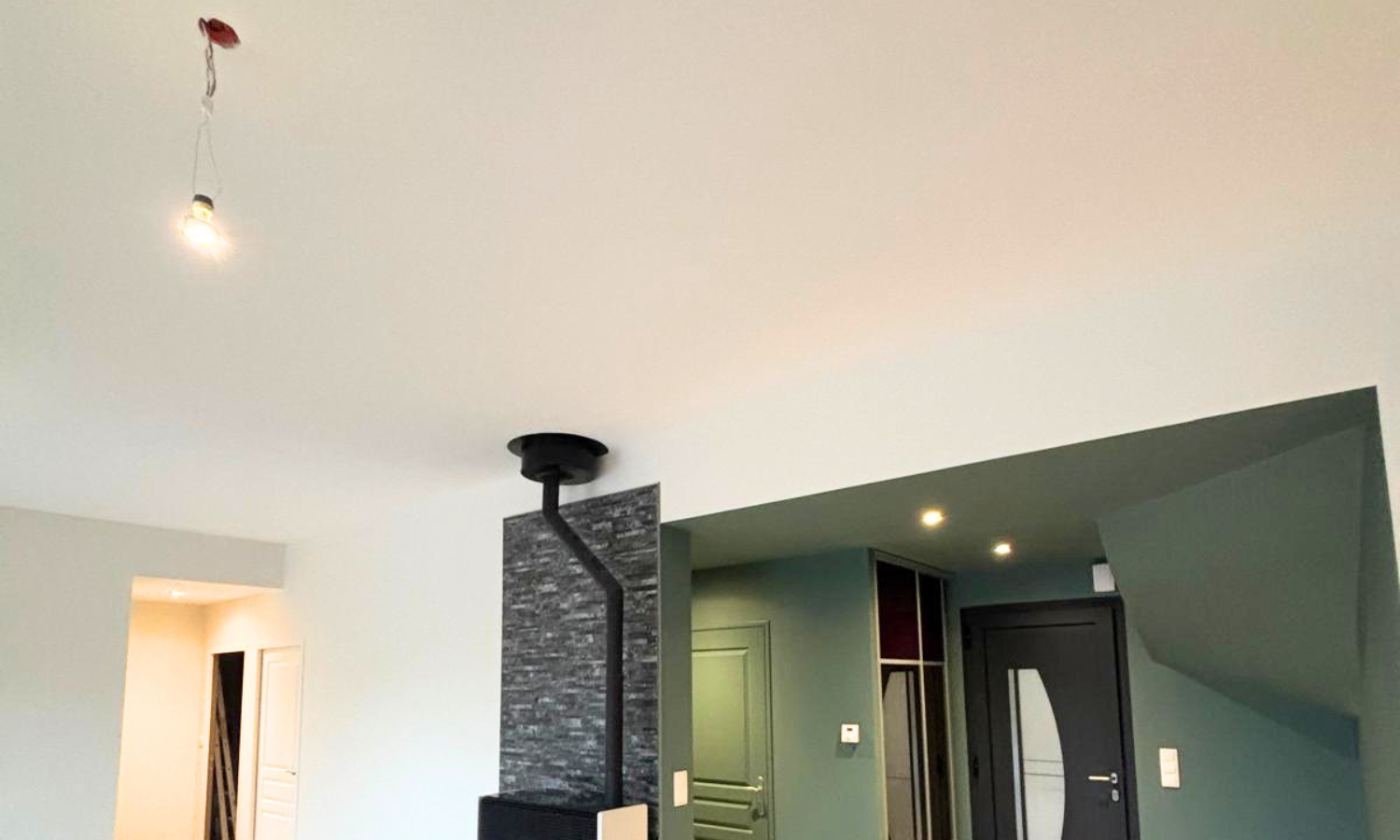 Rénovation plafond tendu Occitanie : Solutions rapides grandes villes